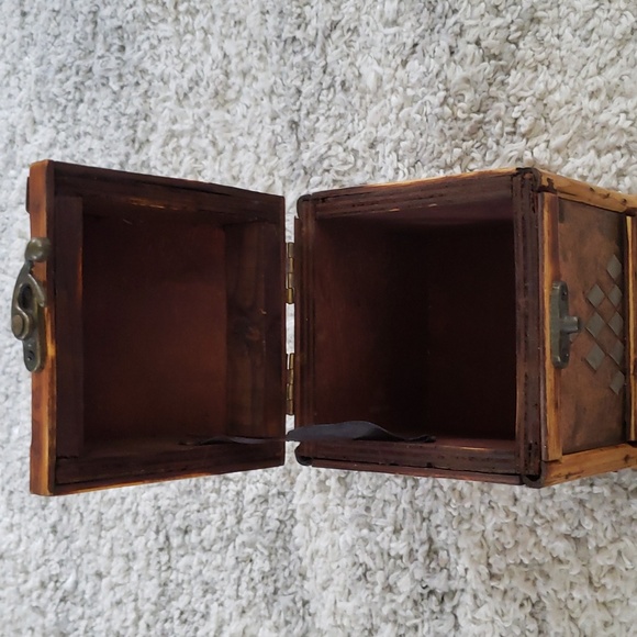 Rustic box - Picture 7 of 13